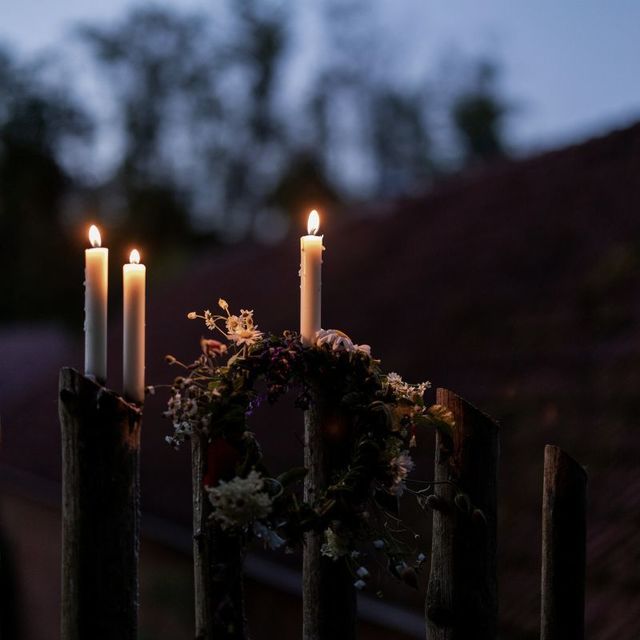Jún v znamení vody a ohňa: rituály pre ľahkosť a vnútorný pokoj