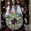 Adventný čajový kalendár s jedinečným vencom. 24 druhov bylinných čajov. Obsahuje kartovú hru Čierny Peter s vianočnou tematikou.