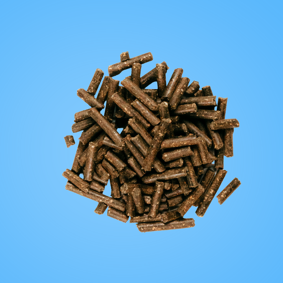 Dobrota pro podporu imunity ve formě granulí jen z bylinek, ovoce a zeleniny.  Šípková vzpruha Kopřiva pro přírodní sílu Jablko plné chuti 