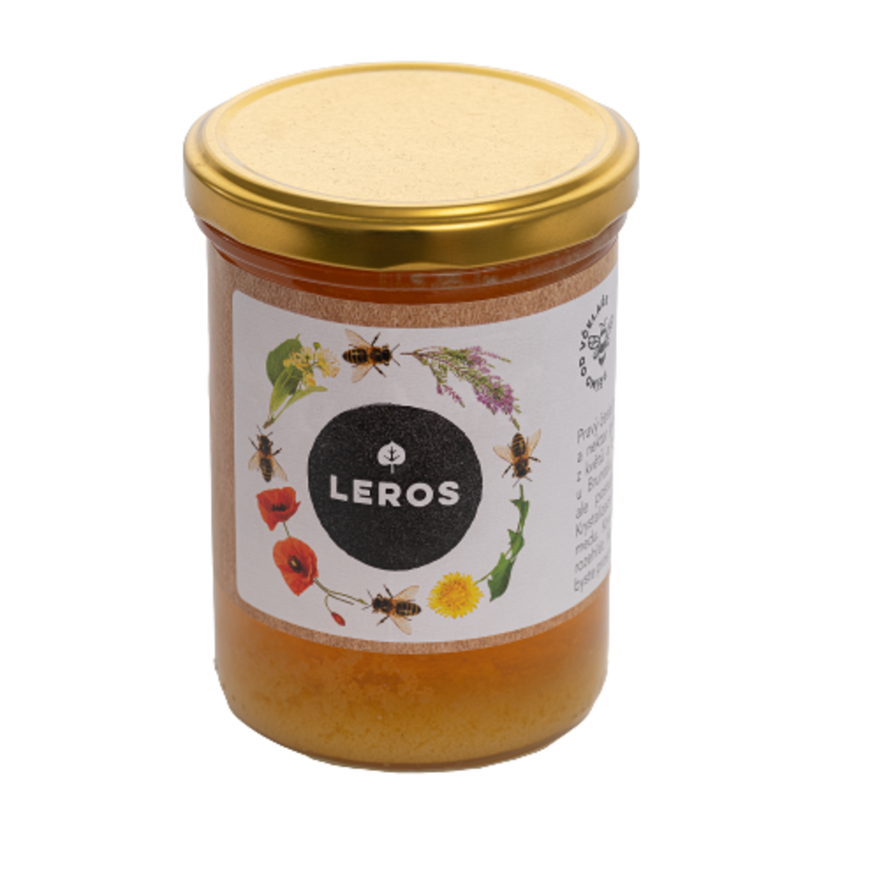Kvetový med je prírodné sladidlo.