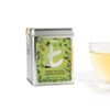 Směs zeleného čaje s květy jasmínu si získá každého milovníka čaje svou jemnou, nasládlou vůní i výraznou chutí. Nápoj světle žluté barvy zmírňuje stres a napětí a přináší uklidnění. 