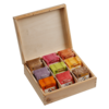 Box na 9 druhov čajových vrecúšok z masívneho borovicového dreva.