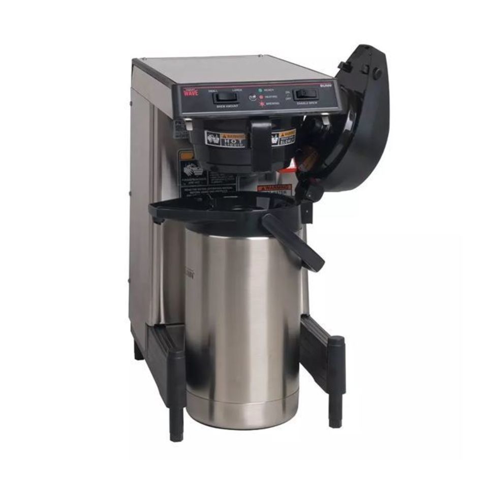 15-20l čerstvě filtrované kávy za hodinu tj. min. 150 šálků (100ml) / hodinu