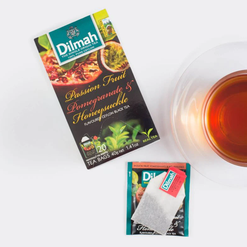 Dokonalá chuť pravého čierneho čaju Dilmah s príchuťou maracuje a granátového jablka priamo zo Srí Lanky.